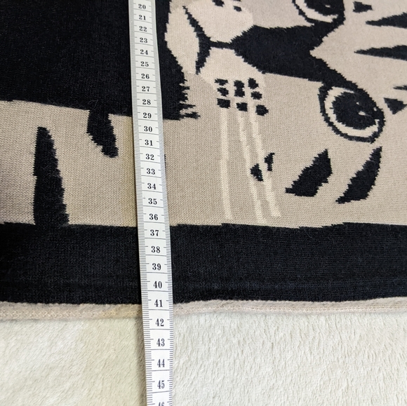Topshop Cat Blanket Scarf/Wrap - Picture 4 of 5